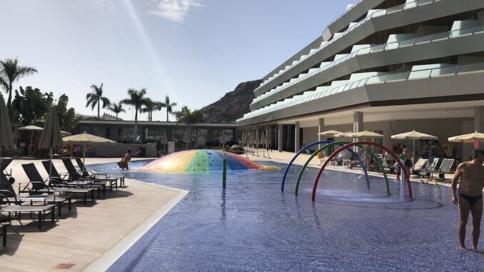 Radisson Mogan 21