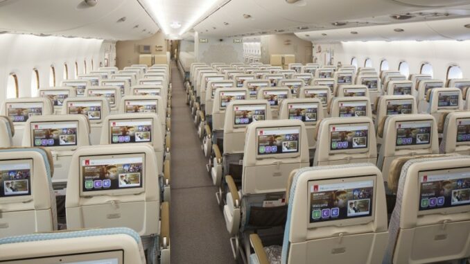 Emirates Economy Class Airbus A380 neu