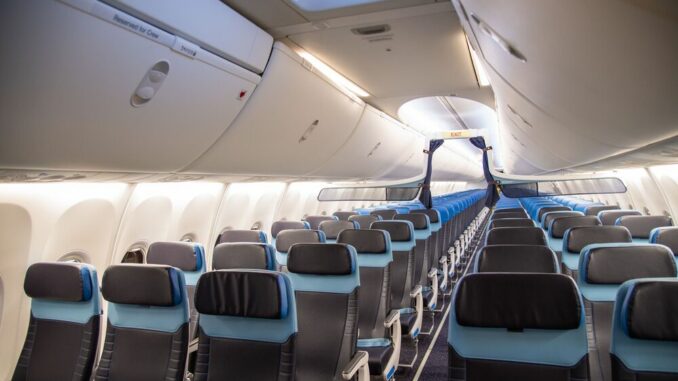 KLM Retrofit 737 3