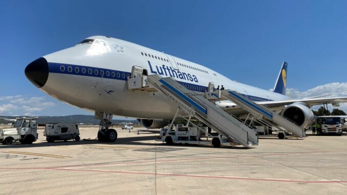 Lufthansa 747 PMI 1