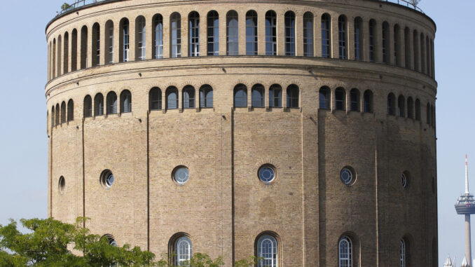 hilton_curio_collection_wasserturm_koln_cologne_1
