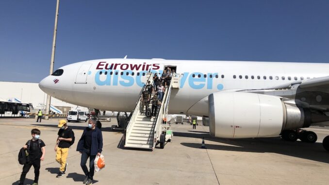EW Discover A330 Business 32