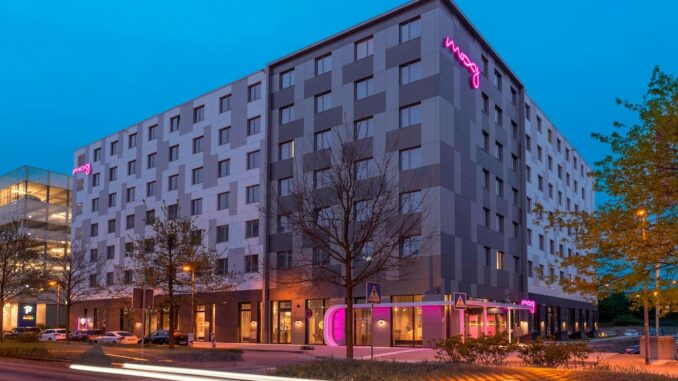 Moxy Frankfurt Airport 34