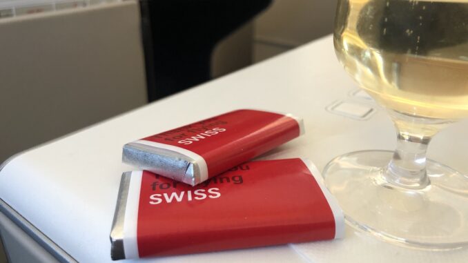 Swiss 777 Edelweiss HER 38