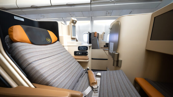 A330-200_-_Business_Class_Credit_Condor__1_