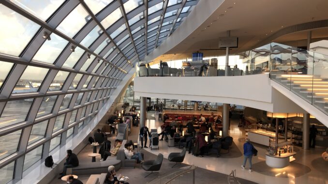 Air France Lounge CDG 1