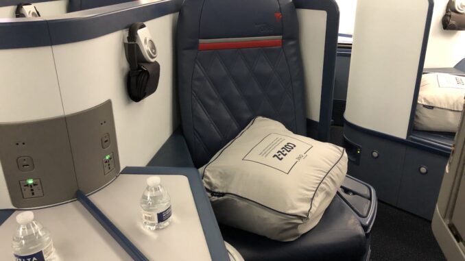 Delta HNL First 6