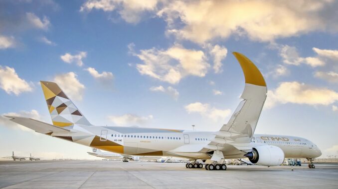 Etihad’s new A350 entered service with a special fligh t to Paris on 31 March 2022